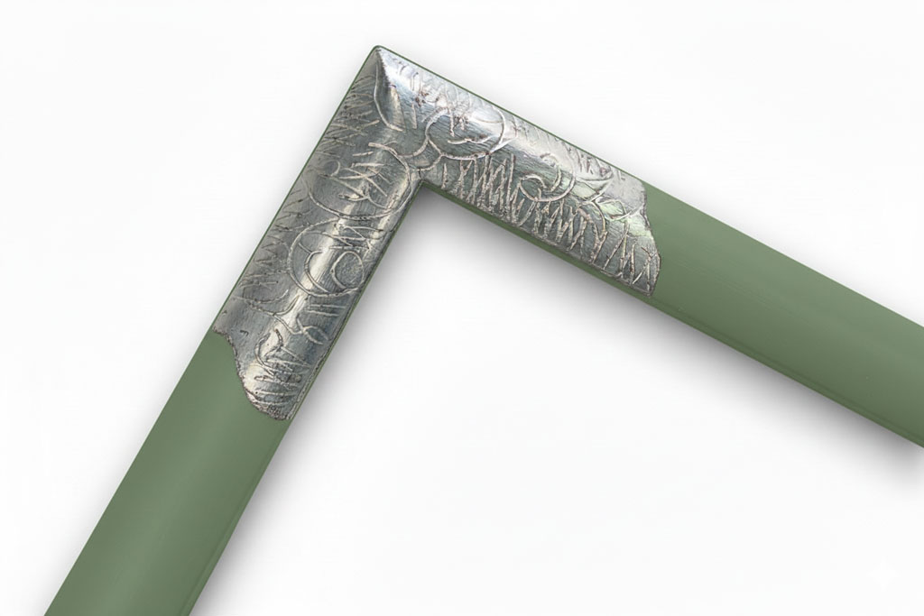 Méplat 25 Couleur angles gravés or blanc