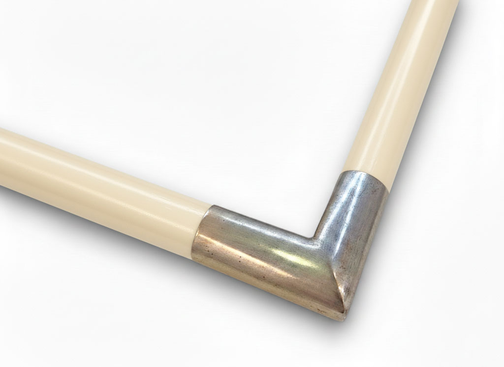 Méplat 25, Couleur angles or blanc